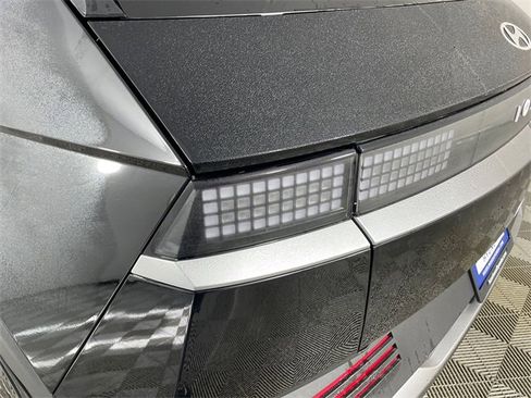 New 2025 Hyundai Ioniq 5 SEL image 16