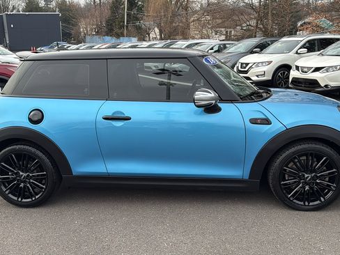 Used 2018 MINI Cooper S image 28