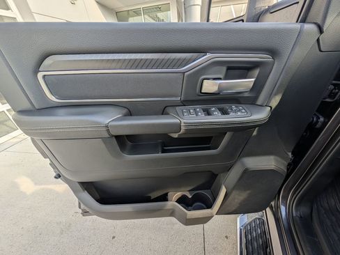 New 2025 RAM 2500 Big Horn image 38