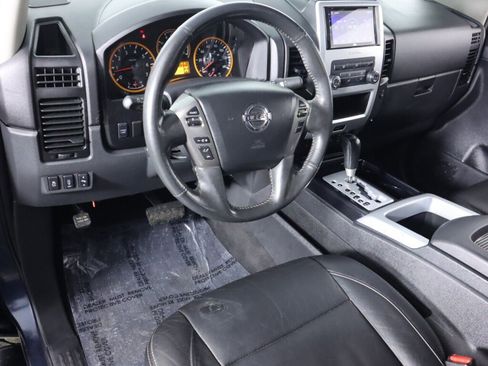 Used 2014 Nissan Titan PRO-4X image 9
