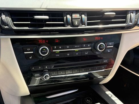 Used 2015 BMW X5 xDrive35i AWD/4WD image 10