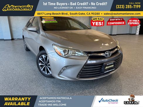 Used 2016 Toyota Camry LE FWD image 1