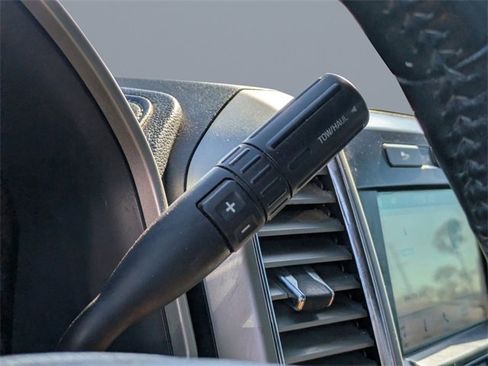 Used 2017 Ford F250 Lariat w/ Chrome Package image 26