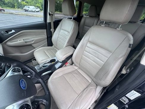 Used 2014 Ford Escape Titanium FWD image 15
