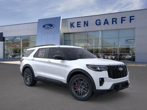 New 2026 Ford Explorer ST w/ Sun And Sound Package image 8