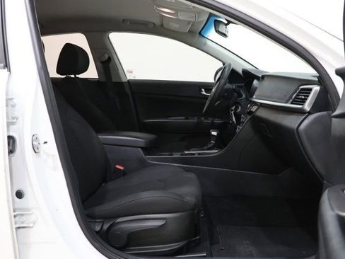 Used 2020 Kia Optima LX FWD image 33