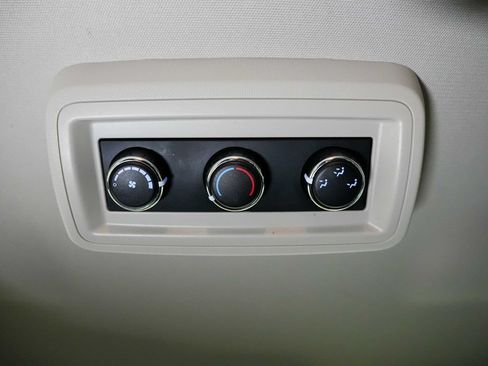 Used 2019 Dodge Journey SE w/ Premium Group FWD image 21