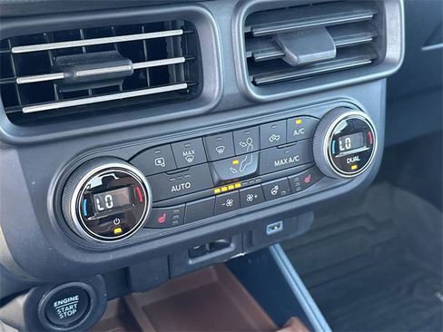 Used 2022 Ford Maverick Lariat w/ Lariat Luxury Package image 30