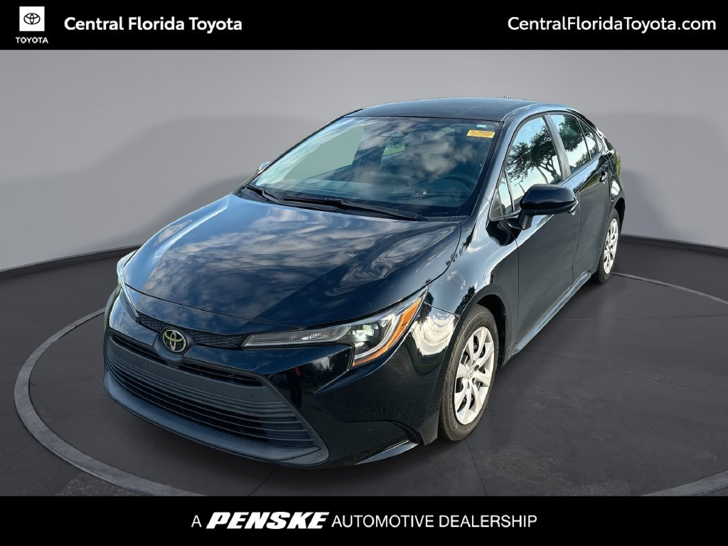 Used 2023 Toyota Corolla LE FWD image 1