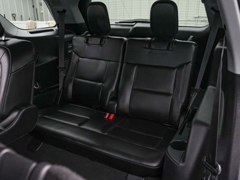 Certified 2023 Ford Explorer XLT w/ Equipment Group 202A image 19
