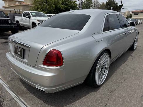 Used 2014 Rolls-Royce Ghost RWD image 7