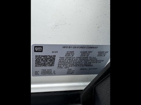 Used 2026 Chevrolet Trax ACTIV FWD image 5