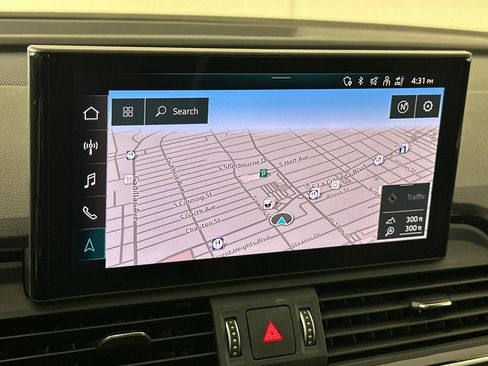 Used 2023 Audi Q5 2.0T Premium Plus w/ Premium Plus Package image 18