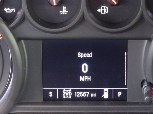 Used 2023 Chevrolet Silverado 1500 Custom image 23