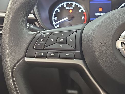Used 2021 Nissan Altima 2.5 S FWD image 16
