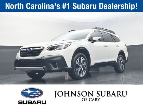 Used 2022 Subaru Outback Limited image 18