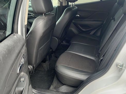 Used 2018 Buick Encore Preferred FWD image 9