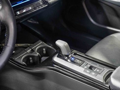 Certified 2026 Toyota Prius FWD image 24