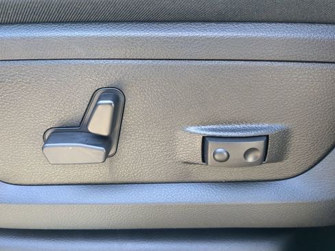 Used 2026 RAM 3500 Limited image 30