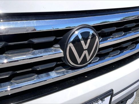 Used 2023 Volkswagen Atlas SE w/ Black Wheel Package AWD/4WD image 26
