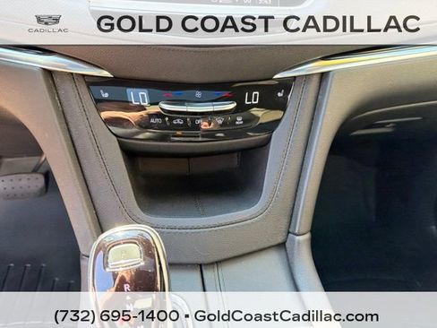 Used 2023 Cadillac XT6 Luxury FWD image 25