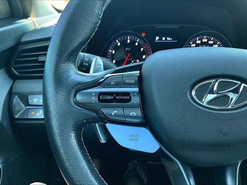 Used 2022 Hyundai Veloster N FWD image 10
