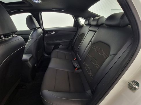 Used 2020 Kia Forte GT-Line w/ GT-Line Premium Package image 13