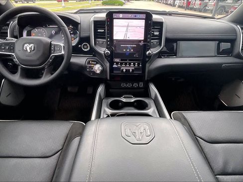 Used 2025 RAM 1500 Laramie w/ Night Edition AWD/4WD image 15