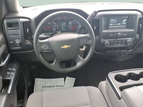 Used 2016 Chevrolet Silverado 1500 Custom w/ Custom Convenience Package RWD image 4