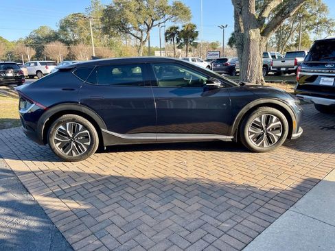 Used 2024 Kia EV6 Light image 7