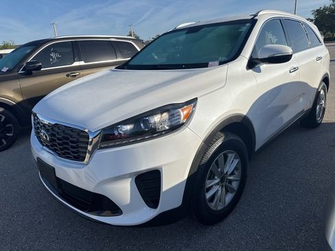 Used 2020 Kia Sorento LX w/ LX I4 Convenience Package image 7