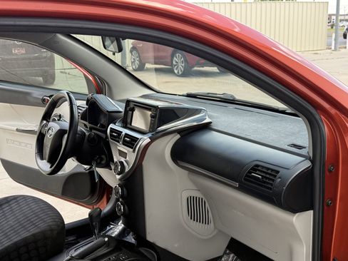 Used 2012 Scion iQ w/ Rear Speaker Pkg FWD image 24