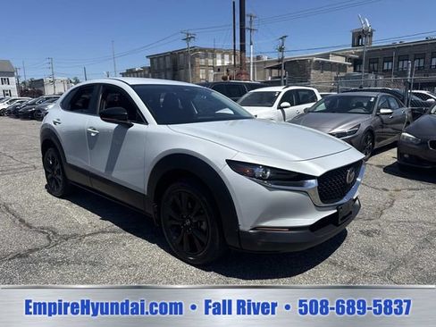 Used 2024 MAZDA CX-30 AWD 2.5 S w/ Select Sport Pkg image 2