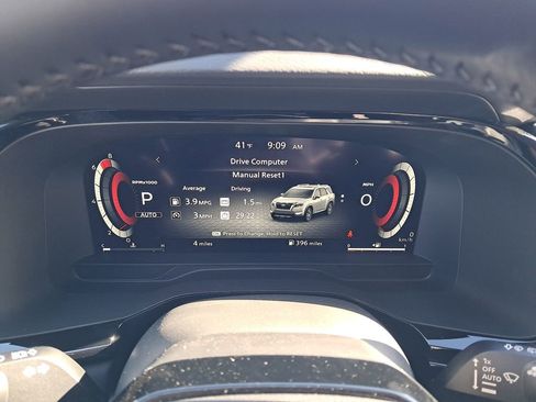 New 2026 Nissan Pathfinder Platinum AWD/4WD image 16