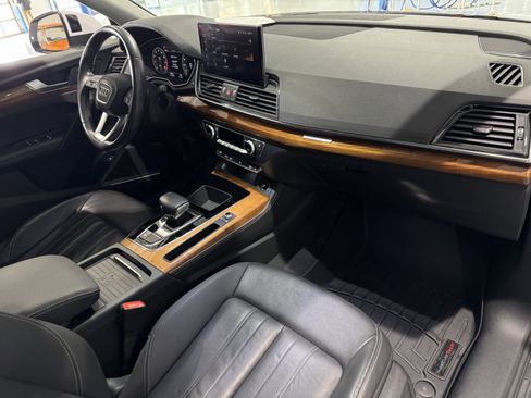 Used 2021 Audi Q5 Premium Plus w/ Premium Plus Package image 40