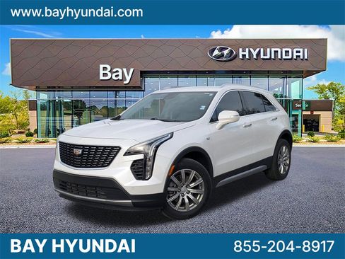 Used 2022 Cadillac XT4 Premium Luxury w/ Enhanced Visibility Package image 1