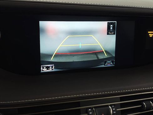 Used 2020 Lexus LS 500 AWD image 27