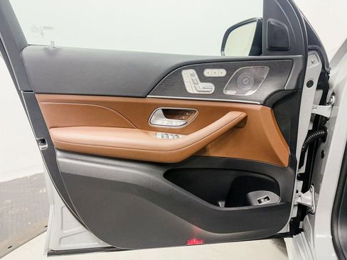 Certified 2026 Mercedes-Benz GLE 350 4MATIC image 5