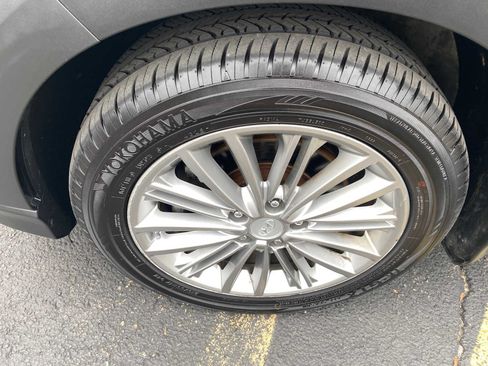 Used 2019 Hyundai Kona SEL AWD/4WD image 34