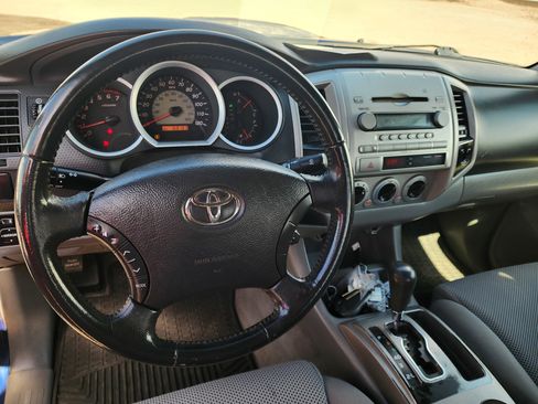 Used 2008 Toyota Tacoma 4x4 Access Cab V6 image 2