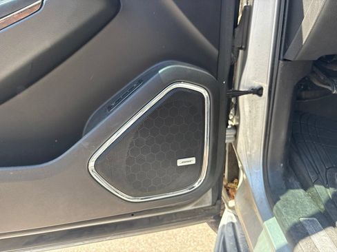 Used 2016 Chevrolet Tahoe LT AWD/4WD image 10