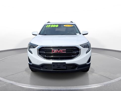 Used 2018 GMC Terrain SLE w/ GMC Pro Grade Package AWD/4WD image 3