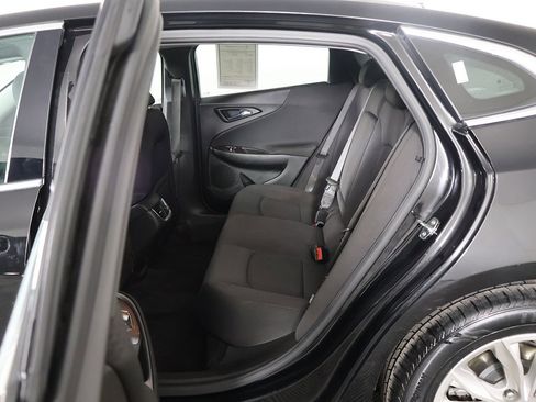 Used 2022 Chevrolet Malibu LT image 24