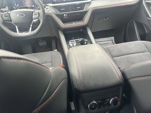 Used 2025 Ford Explorer ST w/ Sun And Sound Package image 27