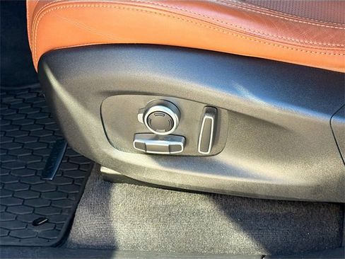 Used 2023 Jaguar F-PACE R-Dynamic S image 24