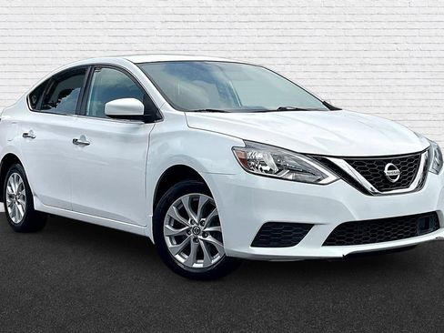 Used 2019 Nissan Sentra SV FWD image 3