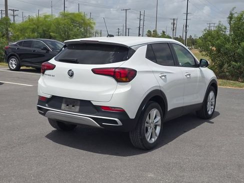 Used 2023 Buick Encore GX Preferred w/ Cold Weather Comfort Package FWD image 5