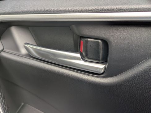 Used 2025 Toyota RAV4 XLE Premium image 36