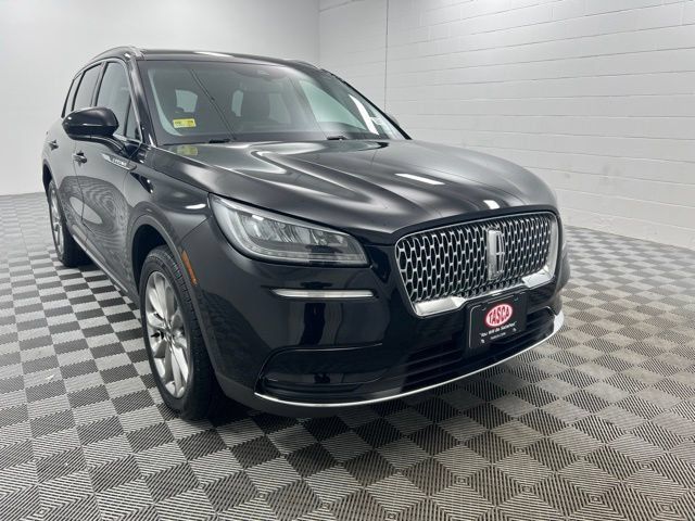Used 2022 Lincoln Corsair AWD w/ Premium Package image 1