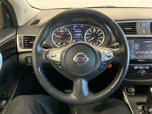 Used 2019 Nissan Sentra SV w/ Special Edition Package image 32